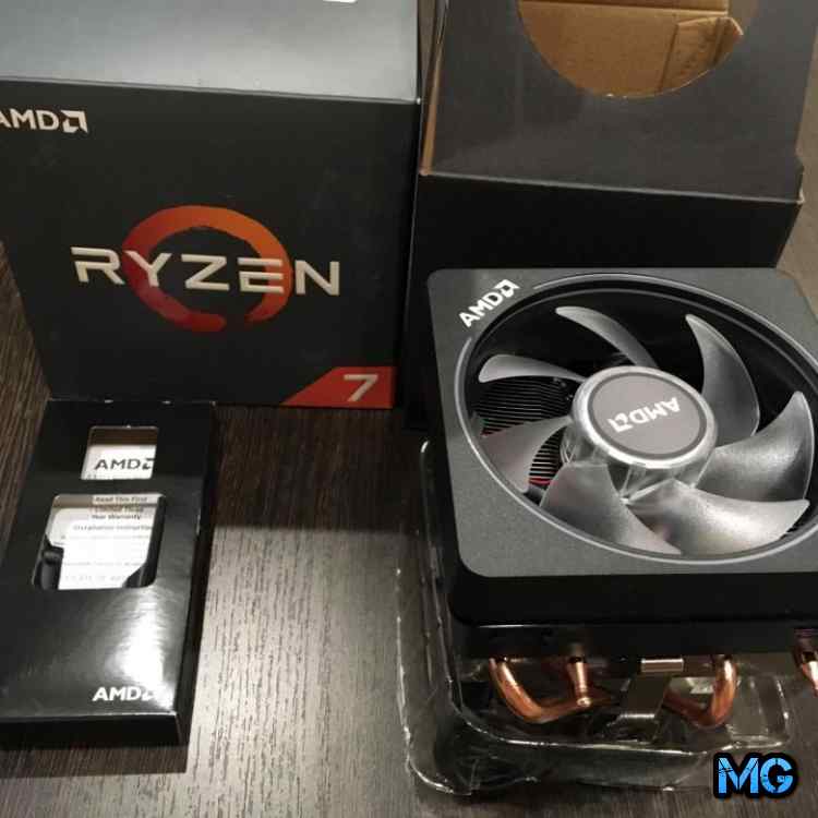 AMD Ryzen 7 Pinnacle Ridge 2700X BOX
